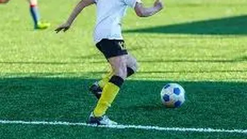 中国股市9月5日电影板块飙升：聚焦影视产业、IP及谷子经济，AI概念股受热捧