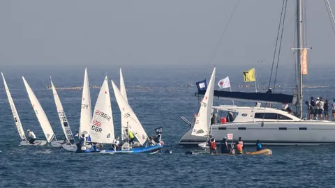 马斯里连胜势头强劲，史莫哈客场能否逆袭反转？